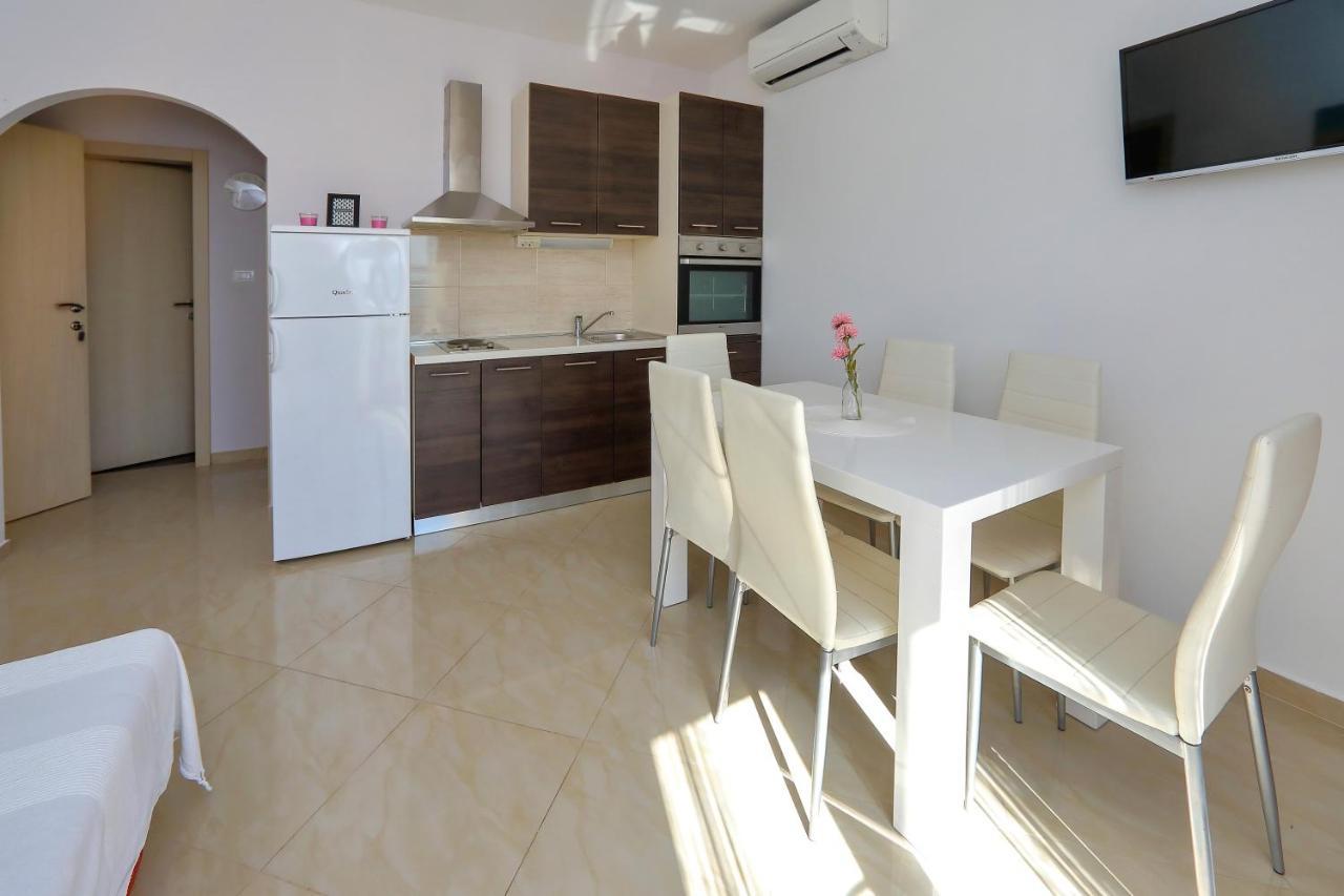 Ferienwohnung Bane Dvori Bibinje Exterior foto
