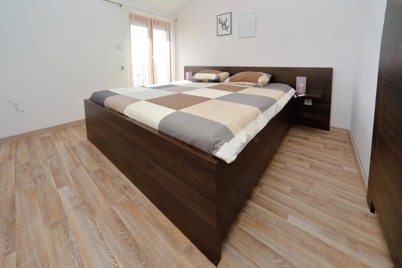 Ferienwohnung Bane Dvori Bibinje Exterior foto