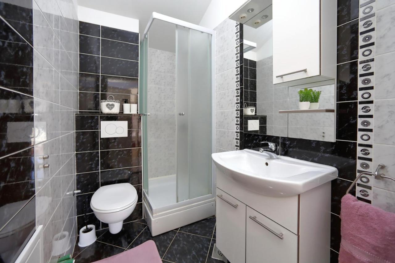 Ferienwohnung Bane Dvori Bibinje Exterior foto