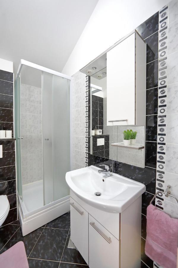 Ferienwohnung Bane Dvori Bibinje Exterior foto