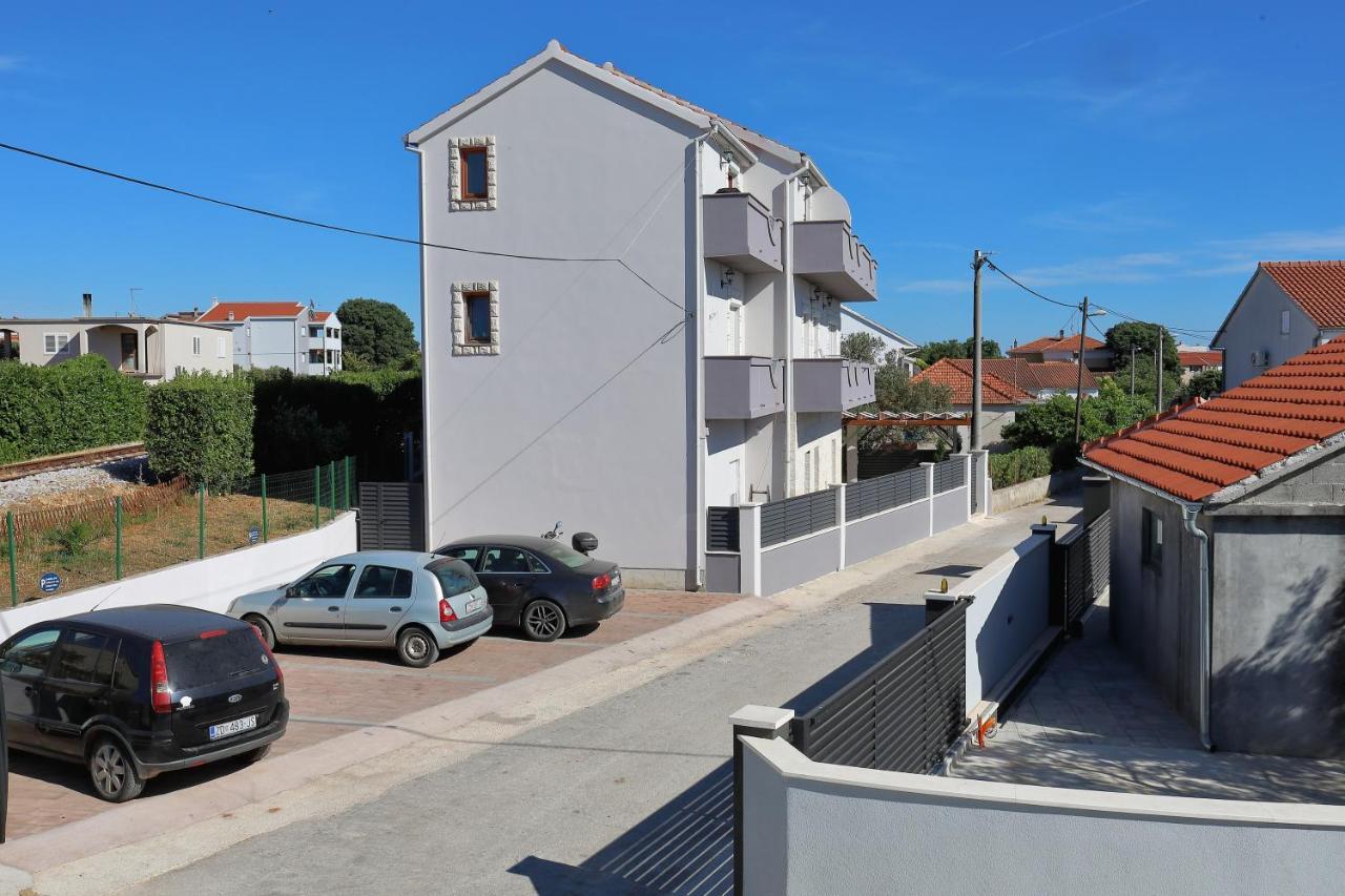 Ferienwohnung Bane Dvori Bibinje Exterior foto