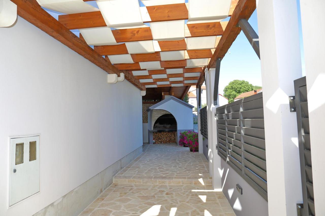 Ferienwohnung Bane Dvori Bibinje Exterior foto